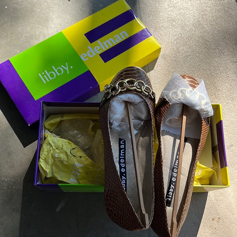 Brown flats